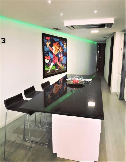 Apartamento Centro Rambla Alicante A Екстер'єр фото