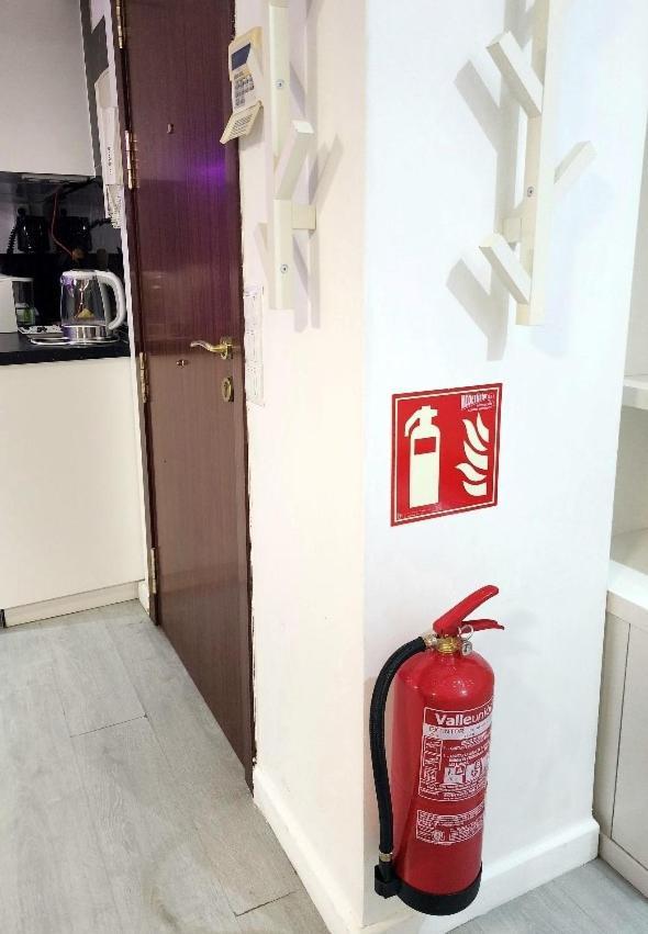Apartamento Centro Rambla Alicante A Екстер'єр фото